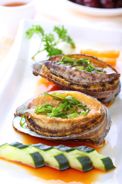 鮑魚(yú)