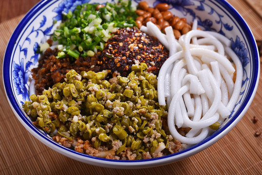 酸豇豆肉沫粉