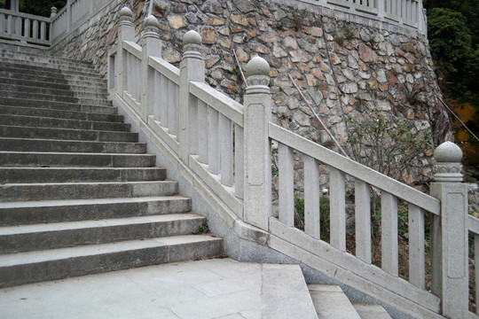大理石石雕欄桿和樓梯