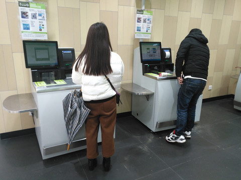 超市自助收款機