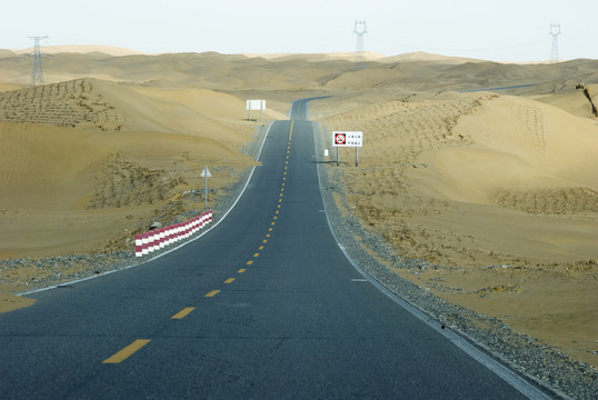 沙漠公路