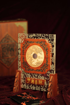 蛇年金幣