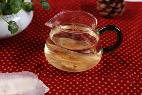 玉蝴蝶茶