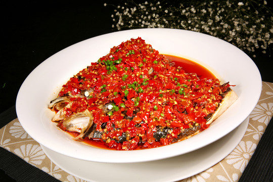 剁椒魚(yú)頭