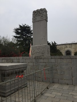 古代帝王陵墓園林建筑