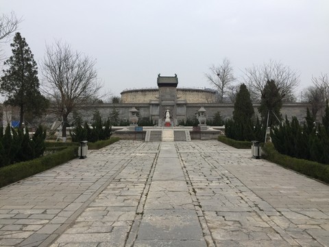 古代帝王陵墓園林建筑