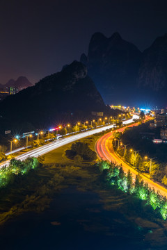桂林機(jī)場(chǎng)路夜景