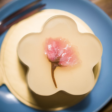 櫻花慕斯