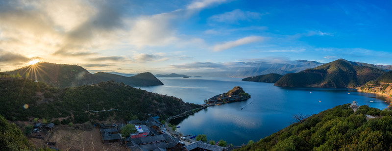 瀘沽湖里格