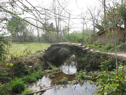 石拱橋