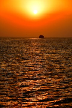 瓊州海峽落日風(fēng)光