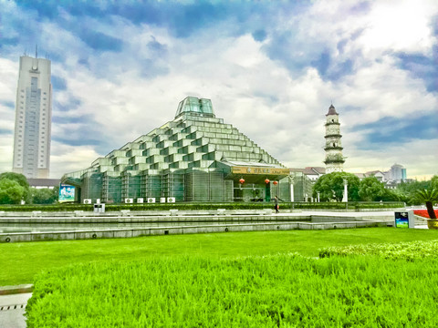紹興市城市廣場會展中心 大善塔