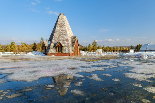 敖魯古雅村建筑