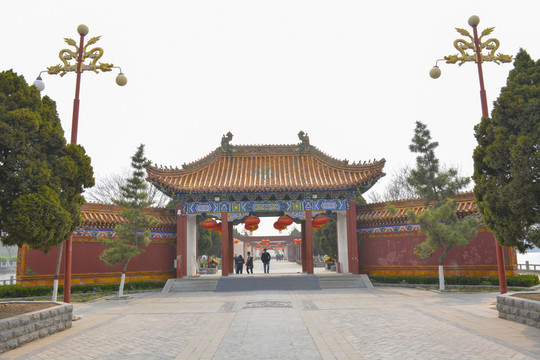 開封龍亭
