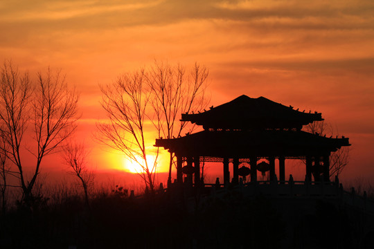 夕陽古建
