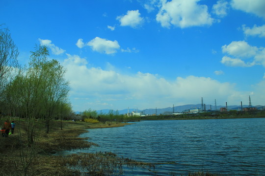 湖光山色