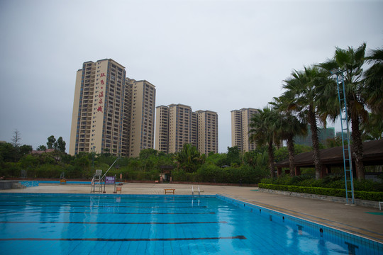 游泳池 溫泉城