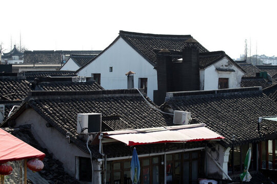 江南 水鄉(xiāng) 街市 朱家角 水上