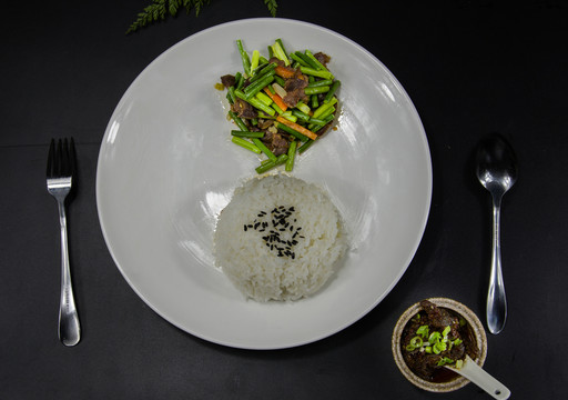 蒜臺(tái)香腸
