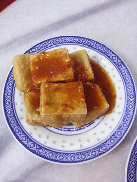 炸豆腐風(fēng)味小吃