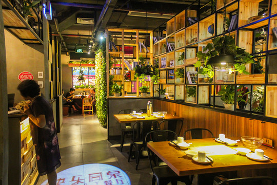 餐廳環(huán)境 餐廳內(nèi)景 餐廳裝潢