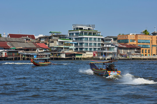 泰國(guó)曼谷湄南河游船