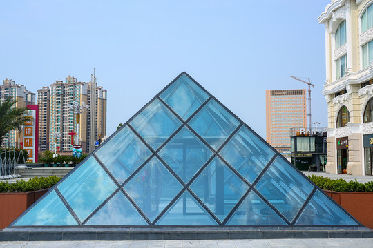 現(xiàn)代建筑