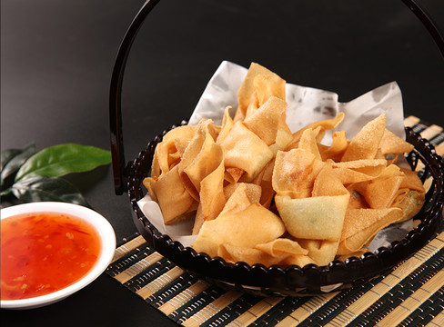 中國(guó) 創(chuàng)意菜 美食炸云吞