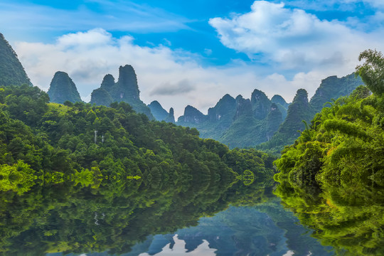 桂林陽朔 漓江山水風(fēng)光
