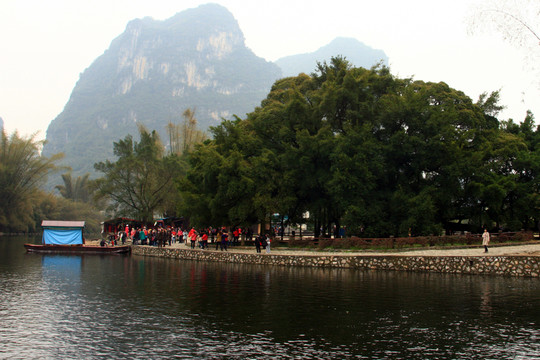 遇龍河風光 高格