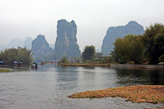 遇龍河風(fēng)光 高格