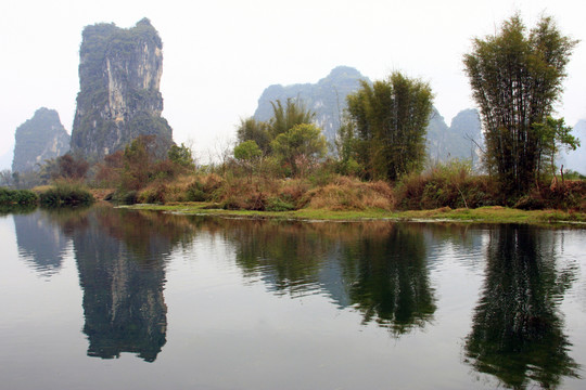 遇龍河風(fēng)光 高格