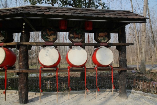 中國(guó)鼓 擊鼓長(zhǎng)廊