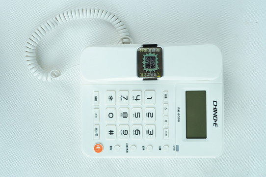 白色電話機(jī) 商務(wù) 辦公用品