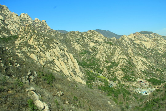 山脈