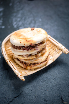 肉夾饃