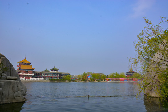 翰園春色