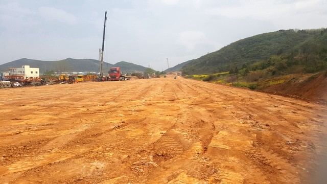 道路建設(shè) 建筑工地