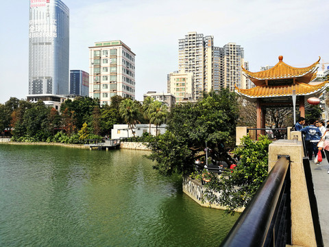 深圳市橫崗人民公園