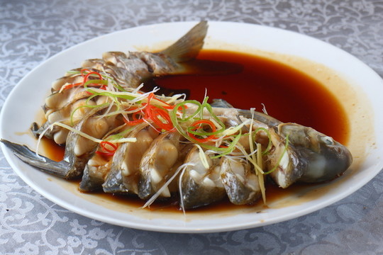 清蒸武昌魚