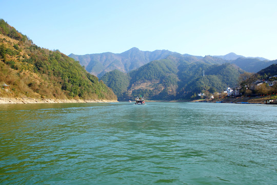 新安江山水