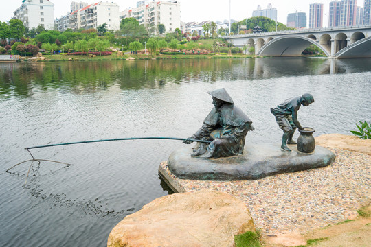 釣魚翁雕塑