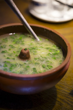 娃娃菜湯