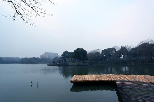 公園 園林 湖水