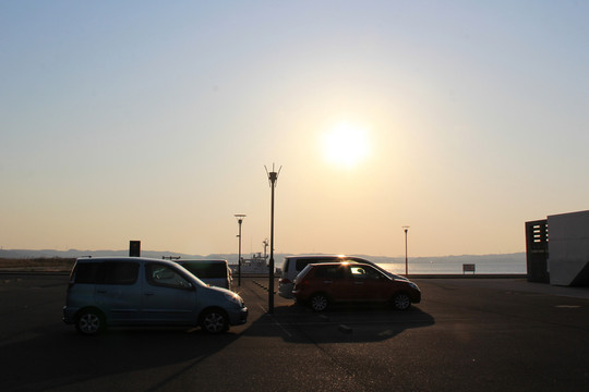 停車場的早晨