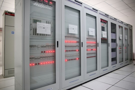 太陽能光伏發(fā)電電氣設(shè)備