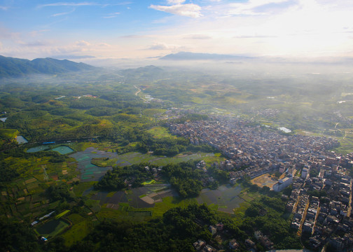 霧 晨曦 小鎮(zhèn)