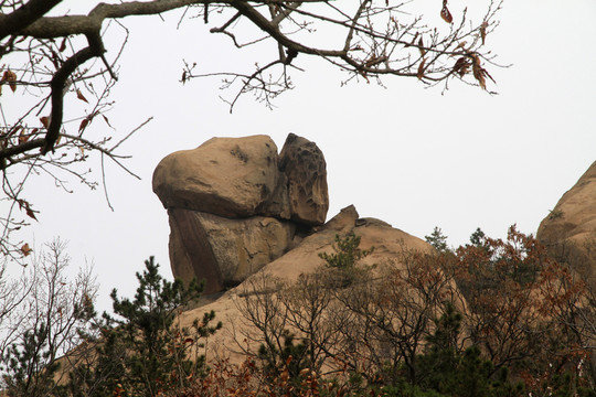 岠嵎山
