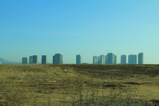 樓群遠(yuǎn)景