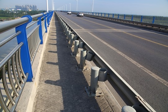 淮南淮河大橋